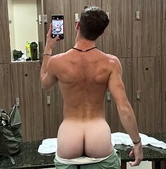 nice tan lines .. :->