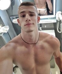 there's something missing in this pic .. me eating his ass ..