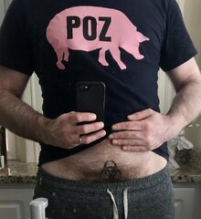 Poz Pig bush straddling bio.jpg