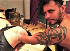 Viktor Rom fisting - with his prominent bio tatt.png